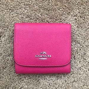 NWOT Coach Small Wallet